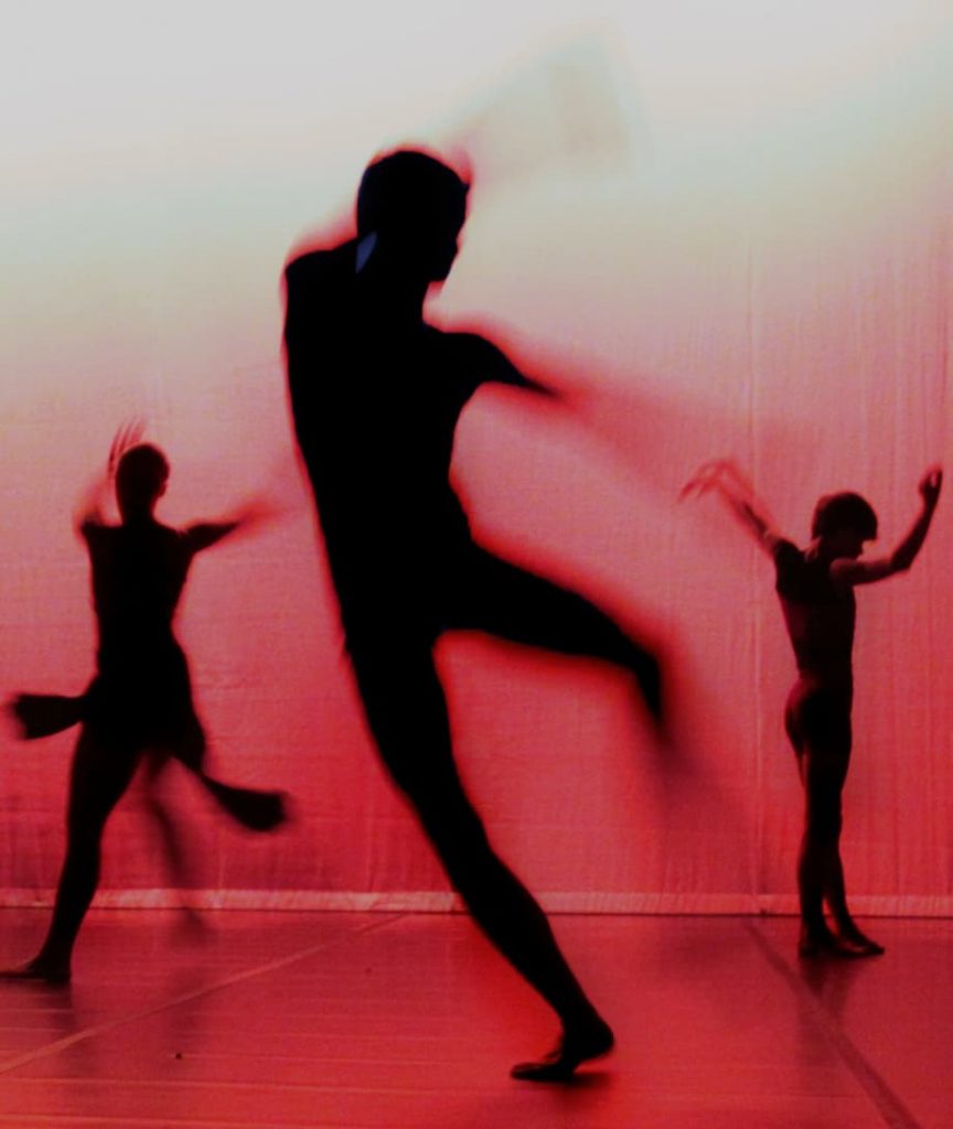 yogang_biarritz_saint_jean_de_luz_yoga_pilates_studio_mouvement_danse_pilates