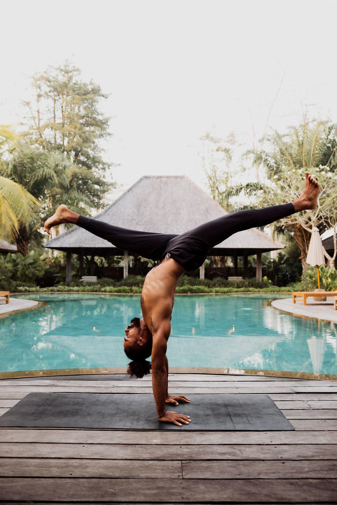 yogang_biarritz_saint_jean_de_luz_yoga_pilates_studio_mouvement_masterclass_mathieu_boldron